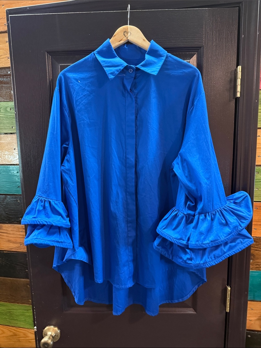 Bell sleeve blouse